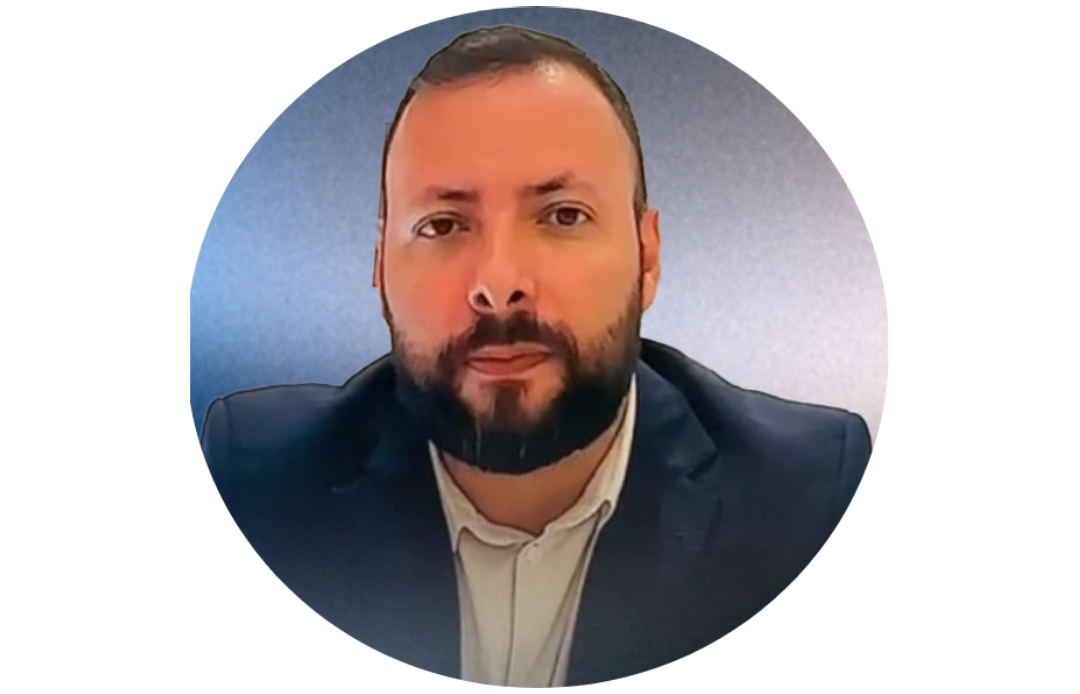 Dr. Márcio Carvalho